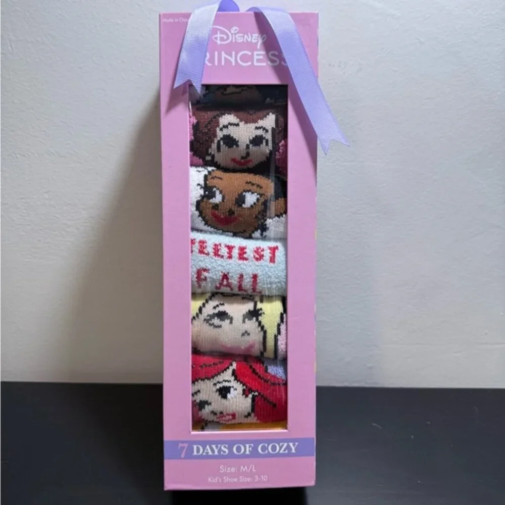 Disney Princess 7 Days of Cozy Socks | NWT‎ & Gift Box
